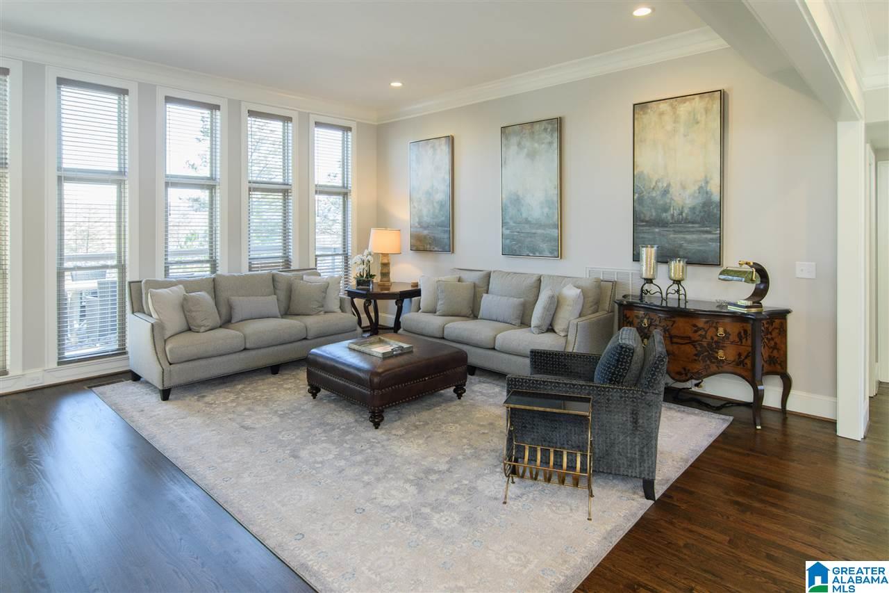 2014 Springhill Court Birmingham, AL 35242 - Photo 10 of 50