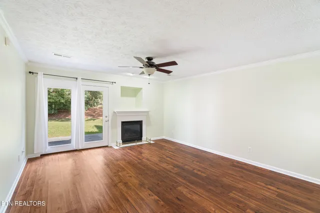 $359,900 | 708 Rose Garden Way, Knoxville, TN 37919