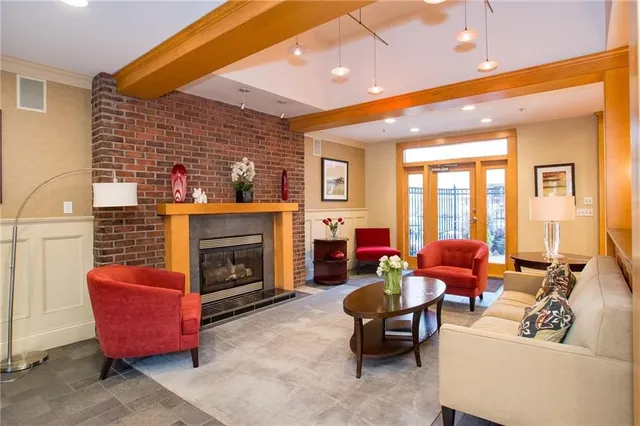 $330,000 | 1000 Providence Place, Unit 339, Providence, RI 02903