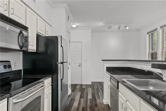 $330,000 | 1000 Providence Place, Unit 339, Providence, RI 02903