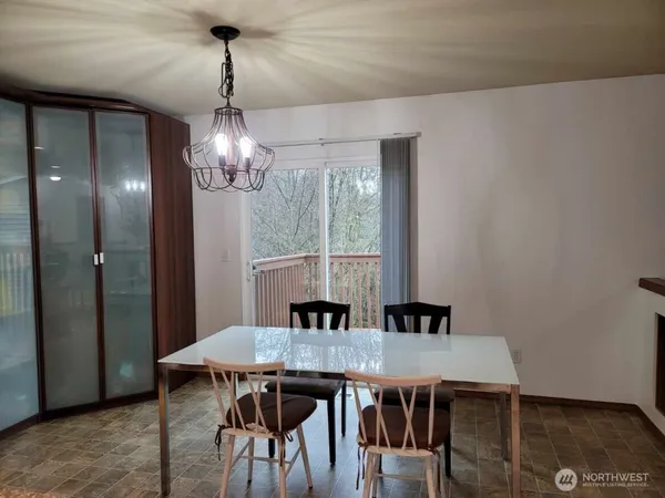 $3,500 | 15717 26th Avenue West, Unit 17, Lynnwood, WA 98087