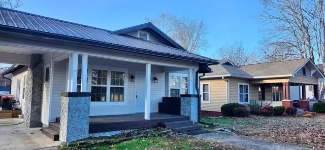 $249,900 | 1322 Pennsylvania Avenue, Etowah, TN 37331