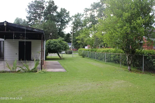 $163,900 | 707 Cameron Drive, Kinston, NC 28501