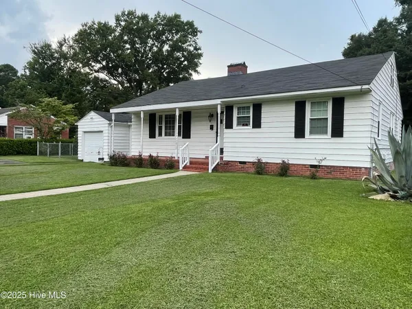 $163,900 | 707 Cameron Drive, Kinston, NC 28501