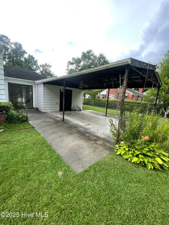 $163,900 | 707 Cameron Drive, Kinston, NC 28501