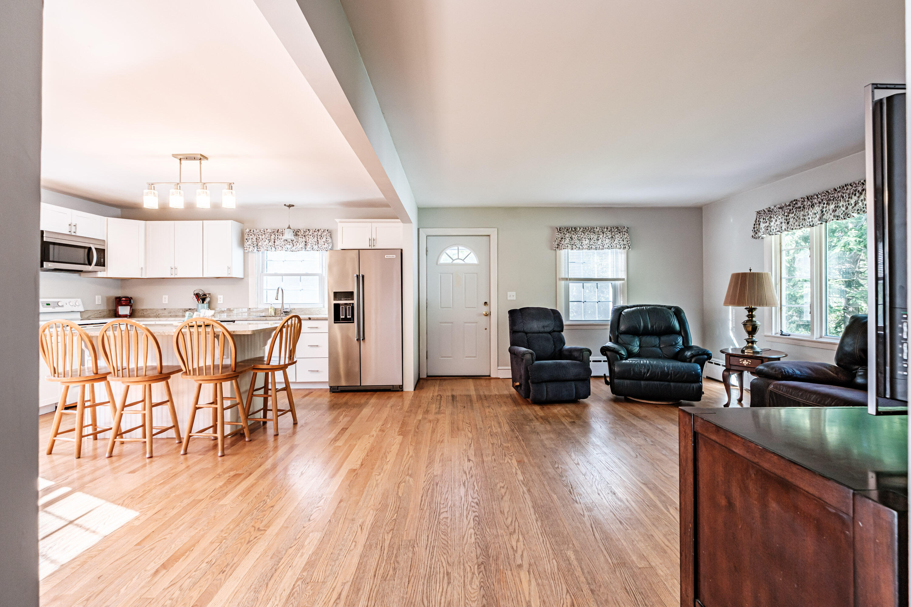 1033 Bridgton Road Westbrook, ME 04092 - Photo 16 of 46 20260520gp-64037