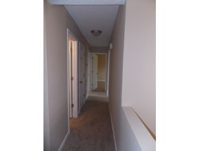 490 Sand Valley Road, Unit 1 Jonesborough, TN 37659 - Photo 9 of 18 Hallway