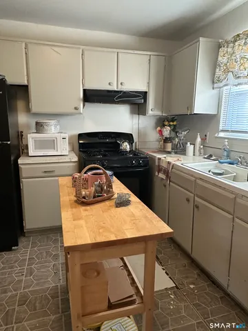 $278,000 | 15 Madison Street, Unit B7, Norwalk, CT 06854