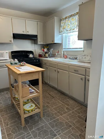 $278,000 | 15 Madison Street, Unit B7, Norwalk, CT 06854