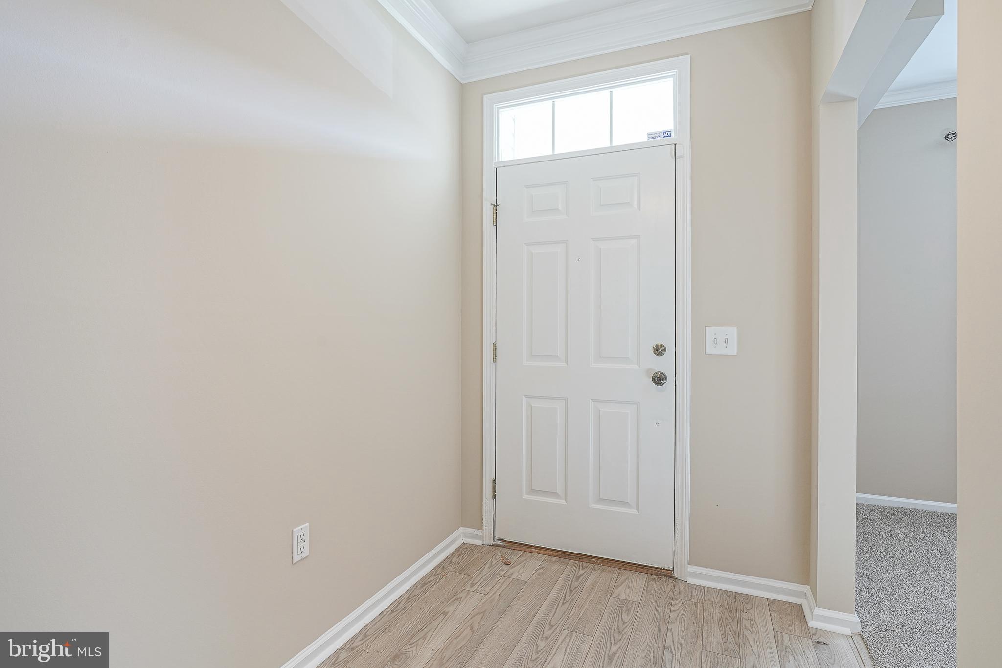 207 Raphael Court Williamstown, NJ 08094 - Photo 3 of 24