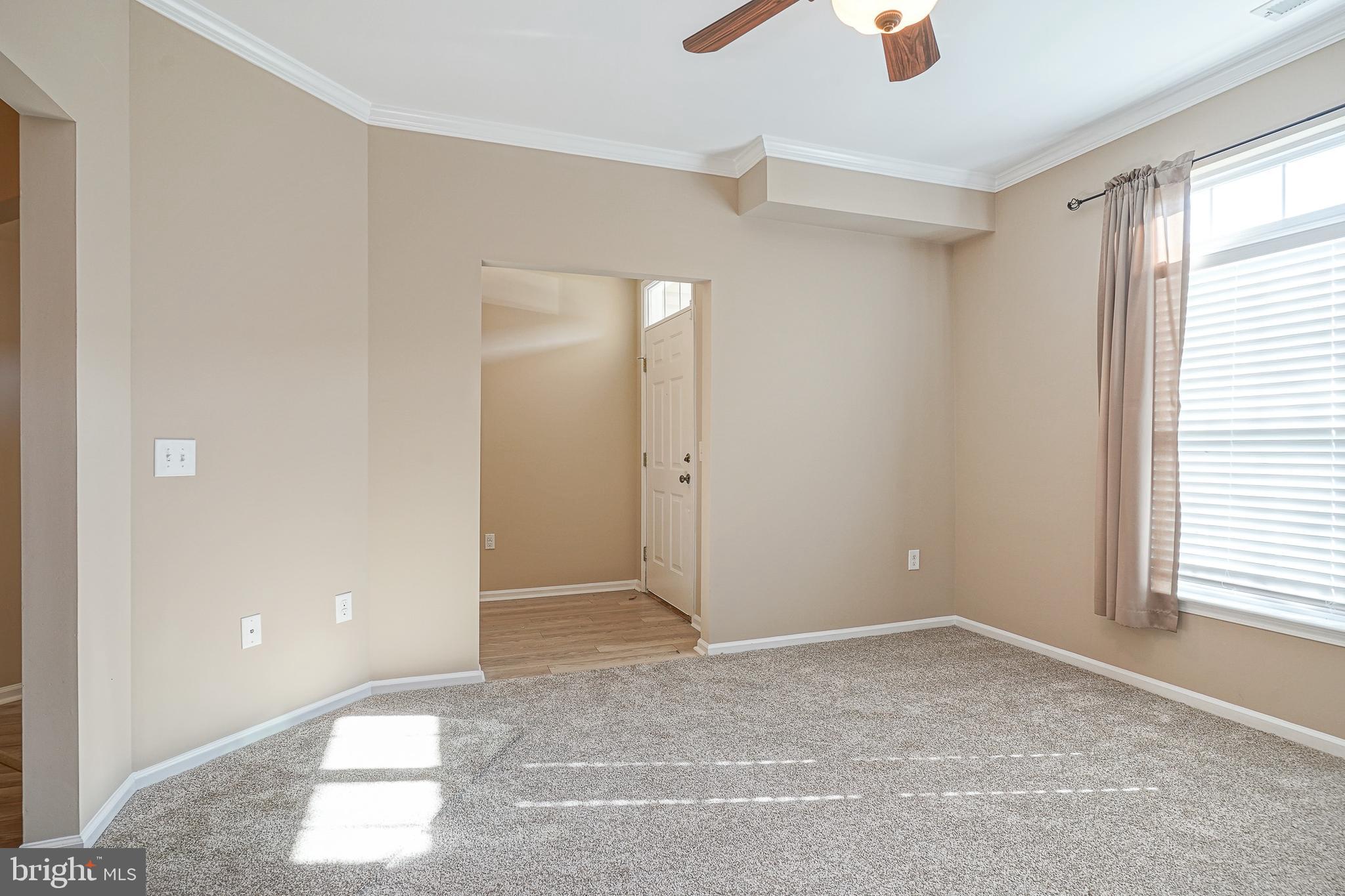 207 Raphael Court Williamstown, NJ 08094 - Photo 6 of 24