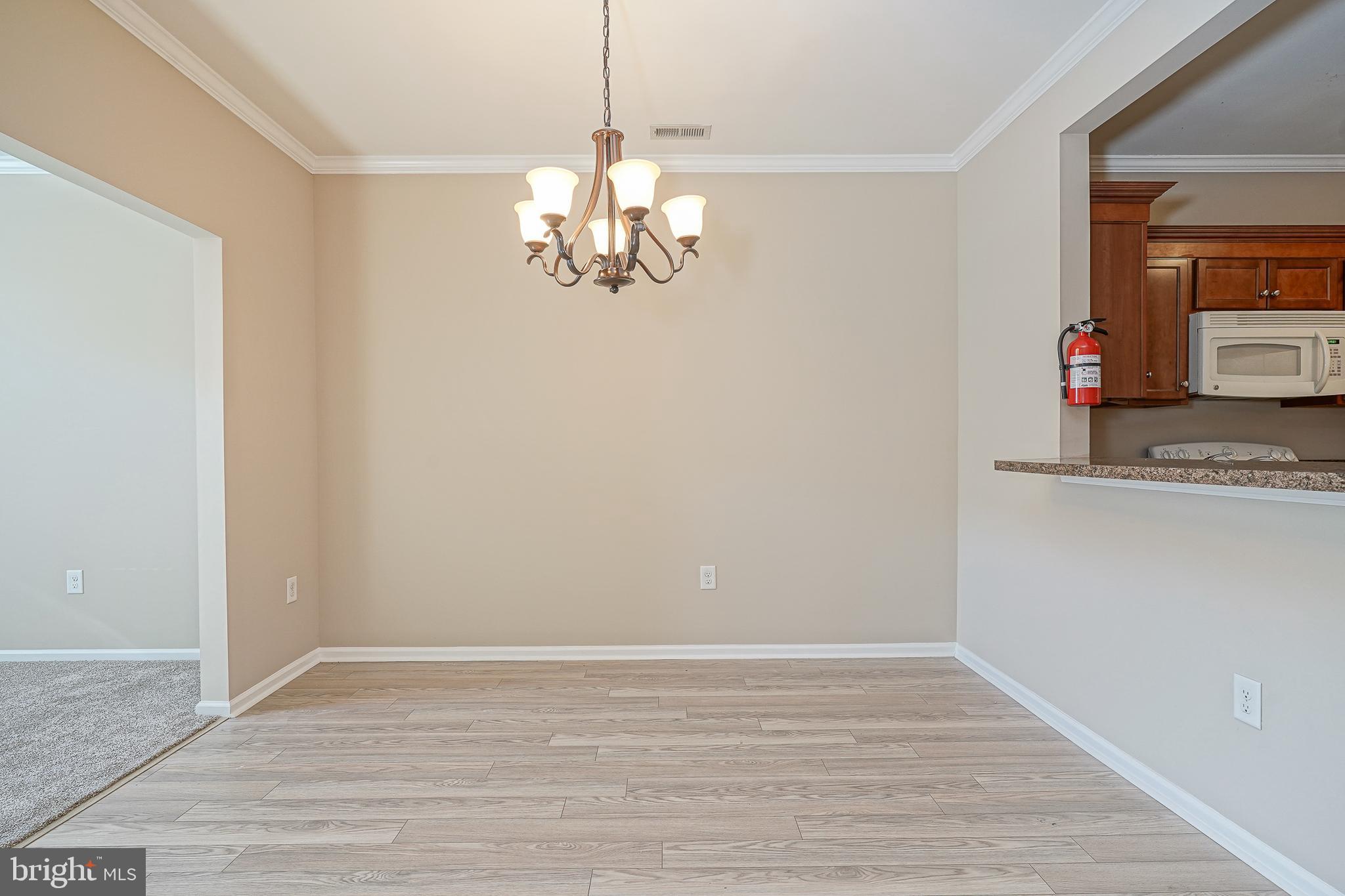 207 Raphael Court Williamstown, NJ 08094 - Photo 9 of 24