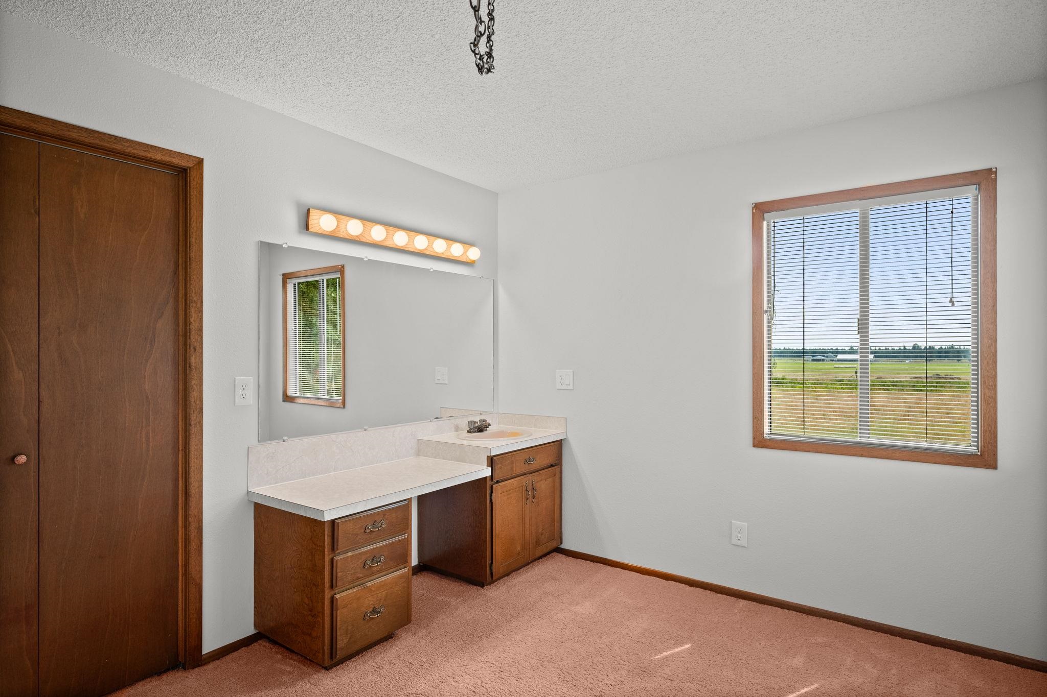 4796 West Gibson Dahl Road Clayton, WA 99110 - Photo 23 of 50