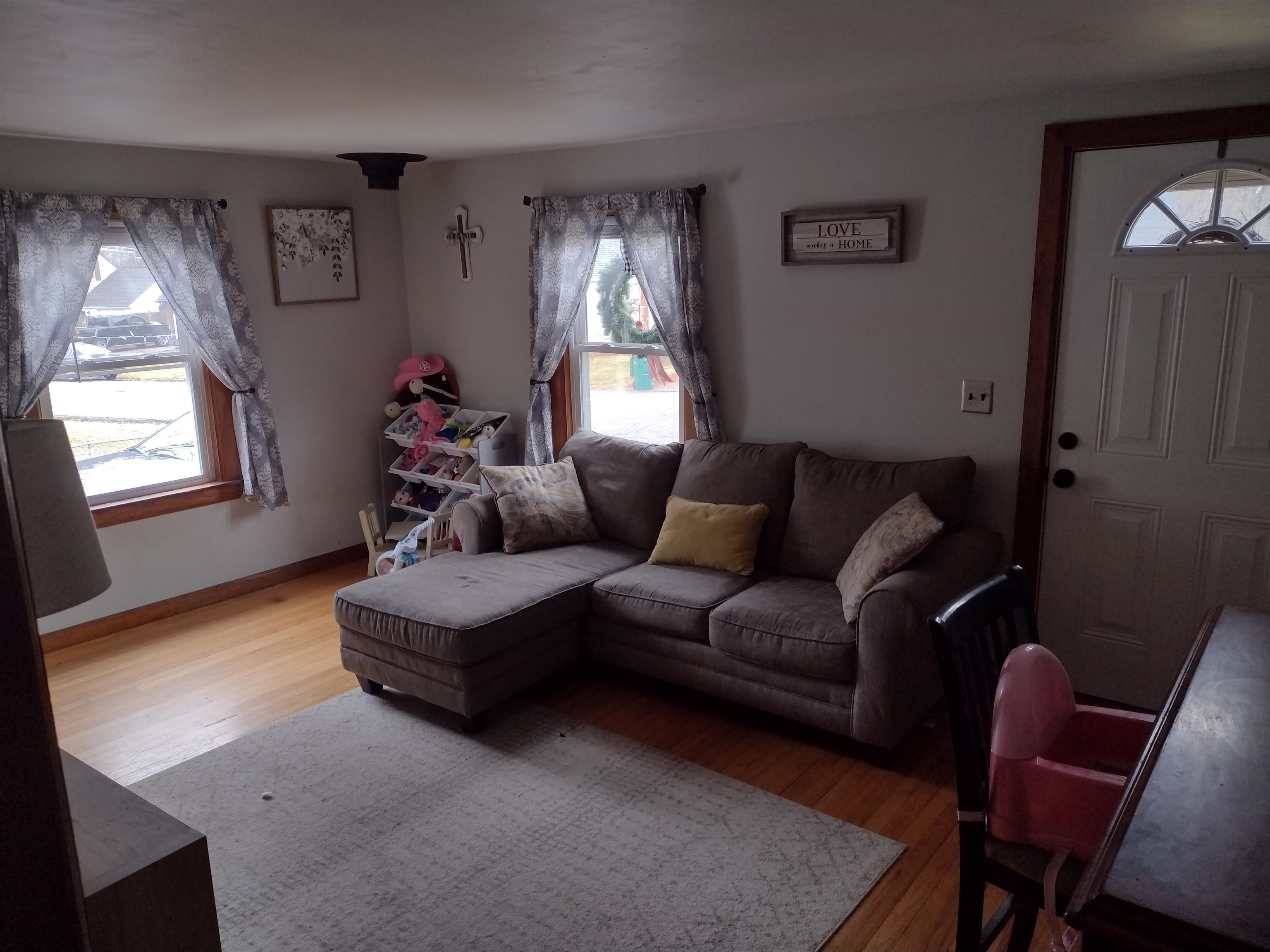 6 Kendall Street Rochester, NH 03867 - Photo 14 of 28