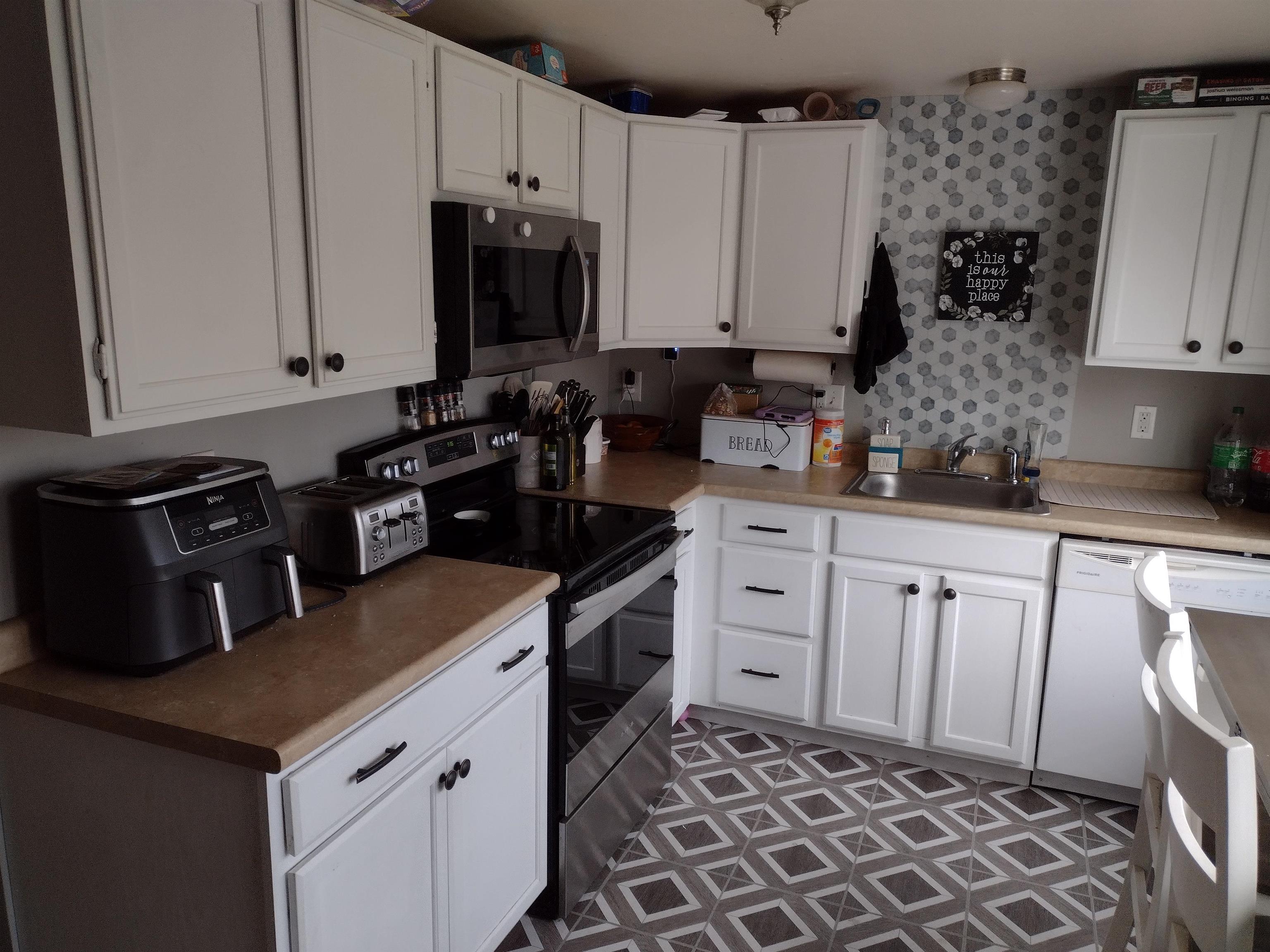 6 Kendall Street Rochester, NH 03867 - Photo 26 of 28