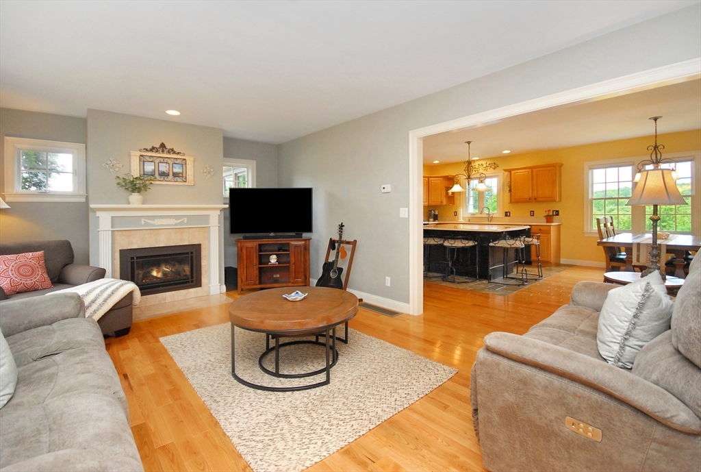 35 Lancaster County Road, Unit 8A Harvard, MA 01451 - Photo 6 of 28 Gallery Image 6