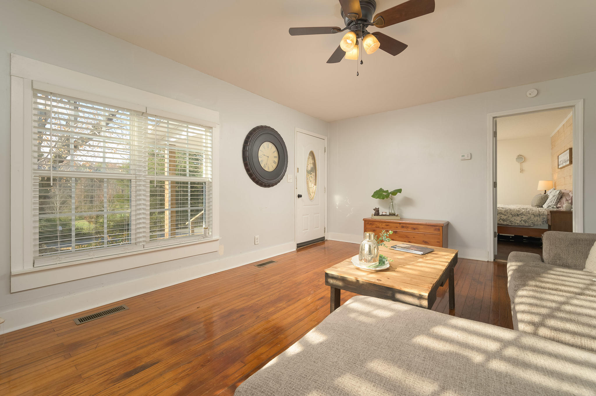 868 Moore Road, Unit 2 Charleston, TN 37310 - Photo 6 of 18 868-moore-rd-15
