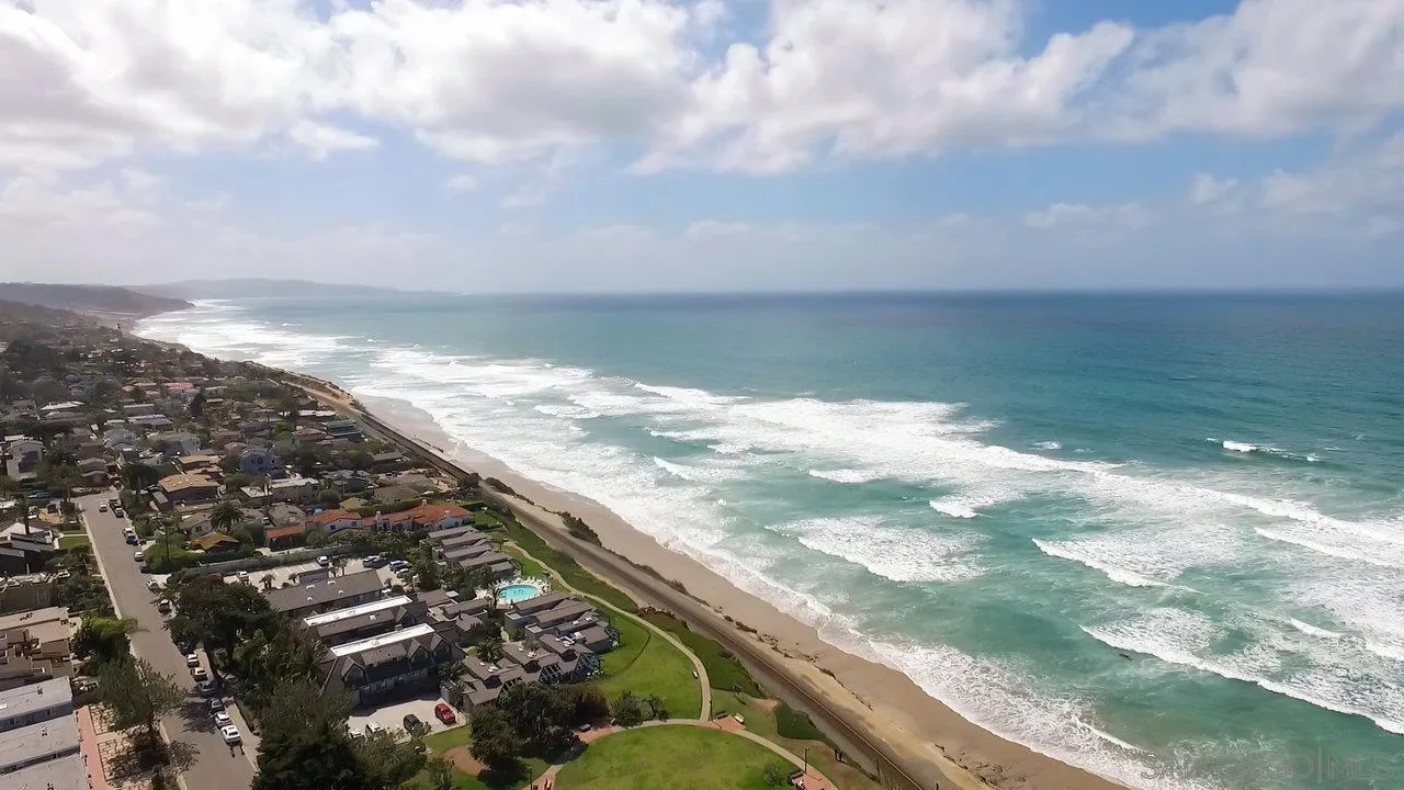 126 7th Street Del Mar, CA 92014 - Photo 30 of 37