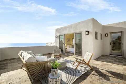 $4,300,000 | 126 7th Street, Del Mar, CA 92014