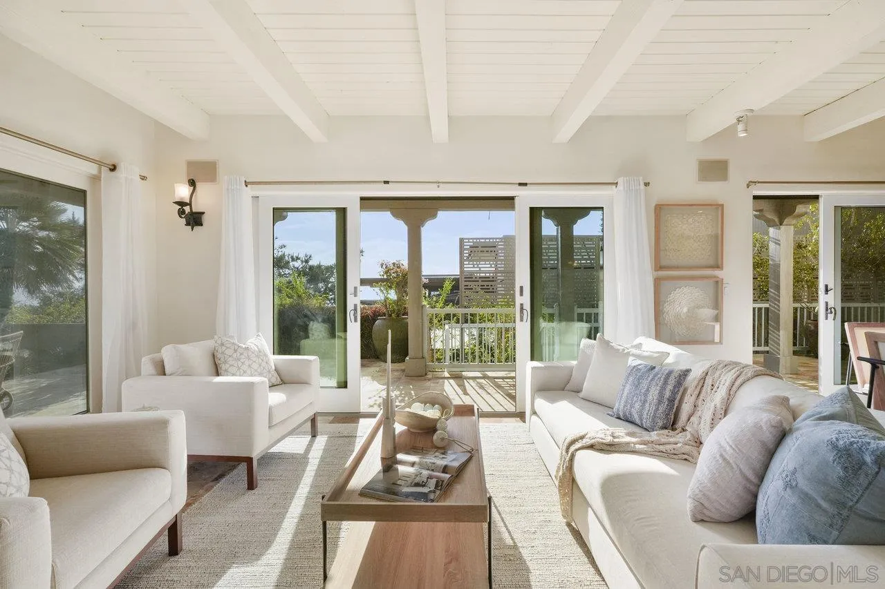 126 7th Street Del Mar, CA 92014 - Photo 5 of 37