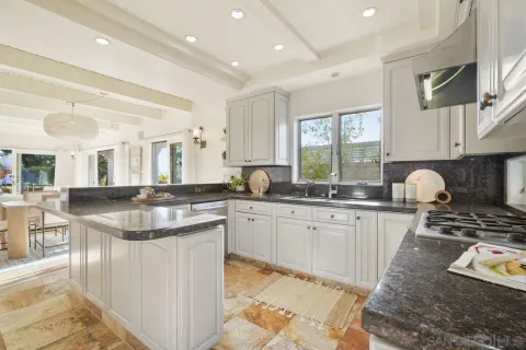$4,300,000 | 126 7th Street, Del Mar, CA 92014