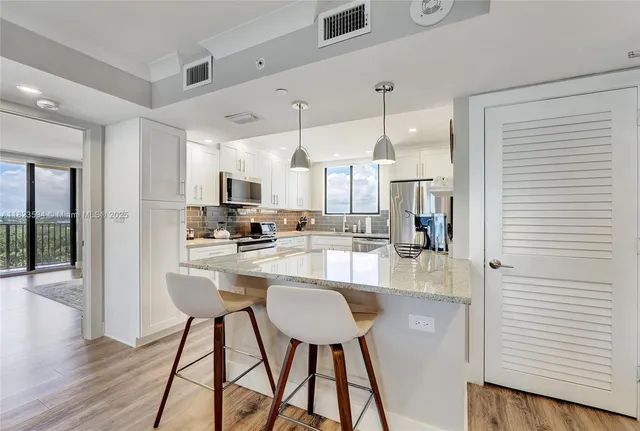 $785,000 | 200 Ocean Trail Way, Unit 701, Jupiter, FL 33477