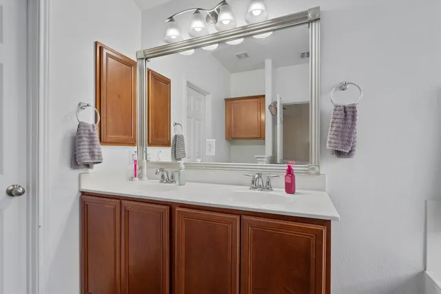 $1,900 | 18932 Obed River Drive, Pflugerville, TX 78660