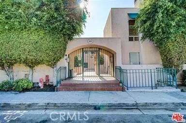 $4,000 | 400 Monterey Road, Unit 11, Glendale, CA 91206