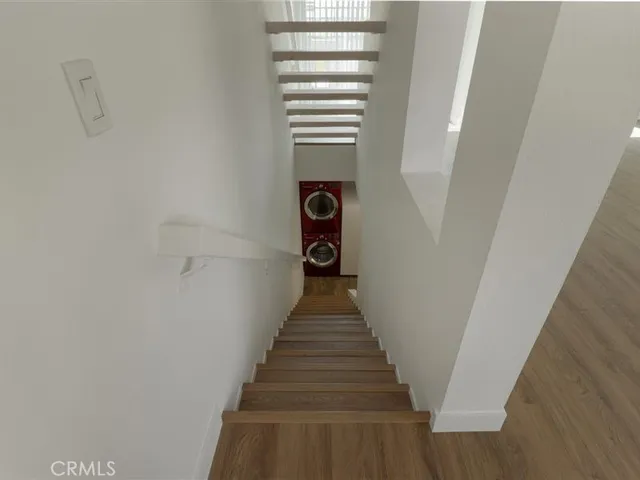 $4,000 | 400 Monterey Road, Unit 11, Glendale, CA 91206