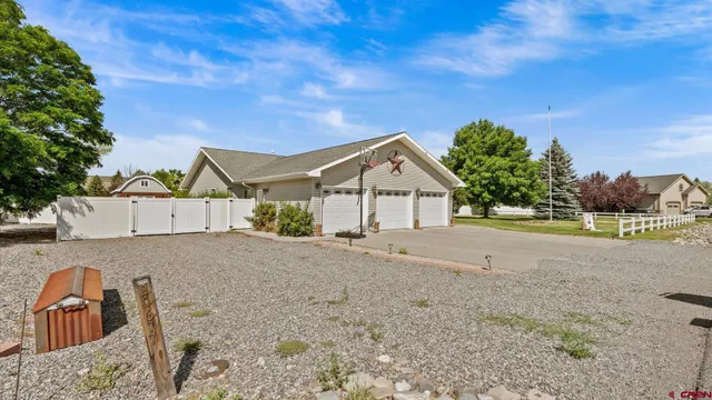 $795,000 | 20677 Tulip Circle, Montrose, CO 81403