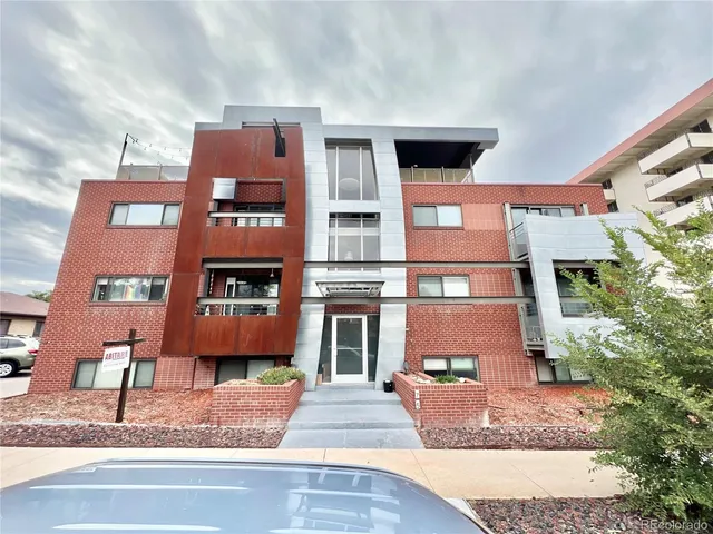 $1,095 | 75 Emerson Street, Unit 103, Denver, CO 80218