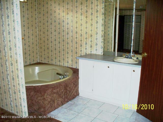 5333 Burrows Crossing Road Jasper, AL 35504 - Photo 3 of 10 Gallery Image 3