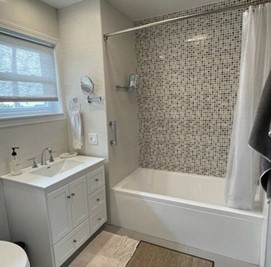 152 Tuckerman Avenue, Unit 8 Middletown, RI 02842 - Photo 17 of 24