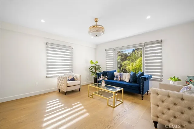 $17,500 | 2065 East Altadena Drive, Altadena, CA 91001