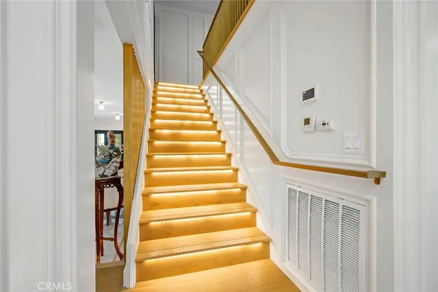 $17,500 | 2065 East Altadena Drive, Altadena, CA 91001