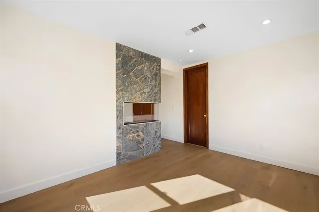 $17,500 | 2065 East Altadena Drive, Altadena, CA 91001