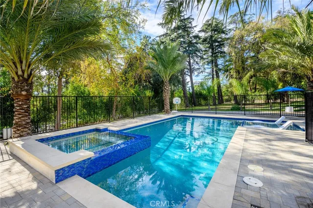 $17,500 | 2065 East Altadena Drive, Altadena, CA 91001