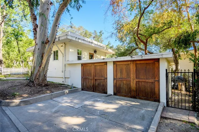$17,500 | 2065 East Altadena Drive, Altadena, CA 91001