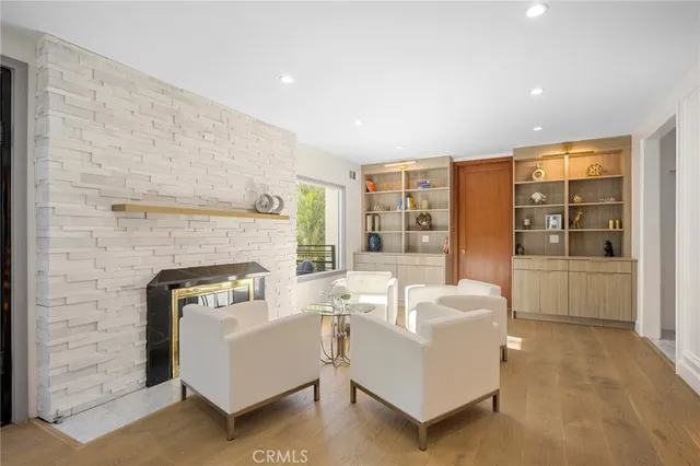 $17,500 | 2065 East Altadena Drive, Altadena, CA 91001