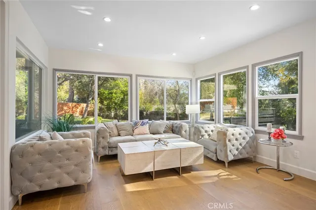 $17,500 | 2065 East Altadena Drive, Altadena, CA 91001