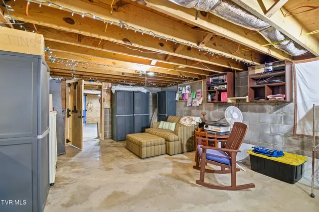 $299,900 | 30 Deerfoot Lane, Greeneville, TN 37743