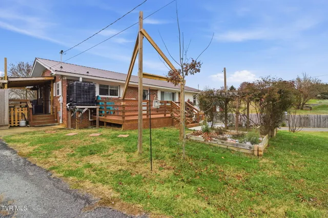 $299,900 | 30 Deerfoot Lane, Greeneville, TN 37743