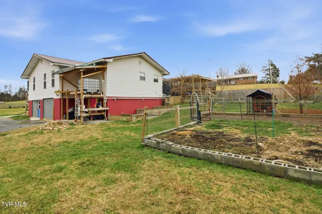 $299,900 | 30 Deerfoot Lane, Greeneville, TN 37743