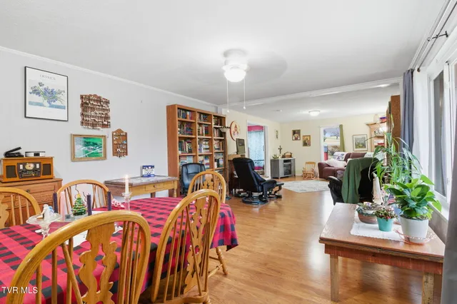 $299,900 | 30 Deerfoot Lane, Greeneville, TN 37743