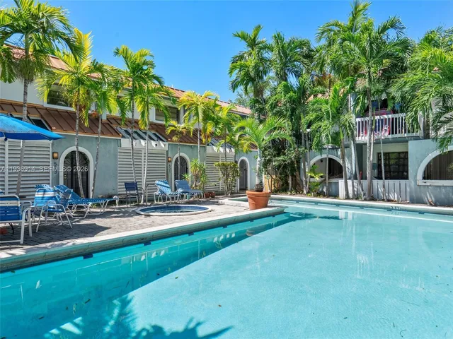 $499,000 | 523 Northeast 38th Street, Unit 6, Miami, FL 33137