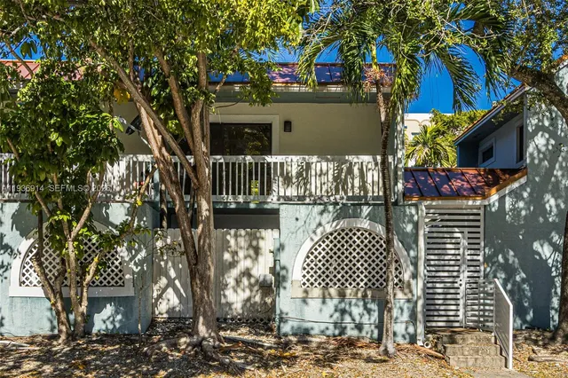 $499,000 | 523 Northeast 38th Street, Unit 6, Miami, FL 33137