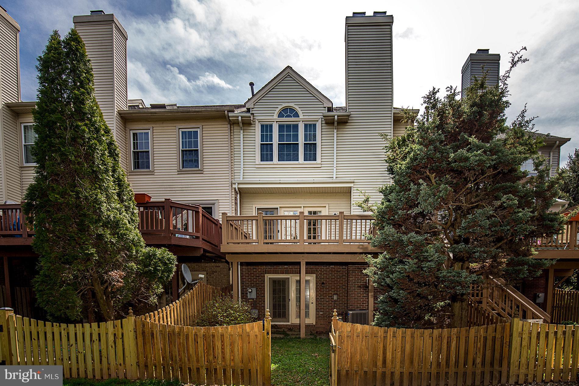 3777 Inverness Road Fairfax, VA 22033 - Photo 2 of 30 Exterior (Rear)