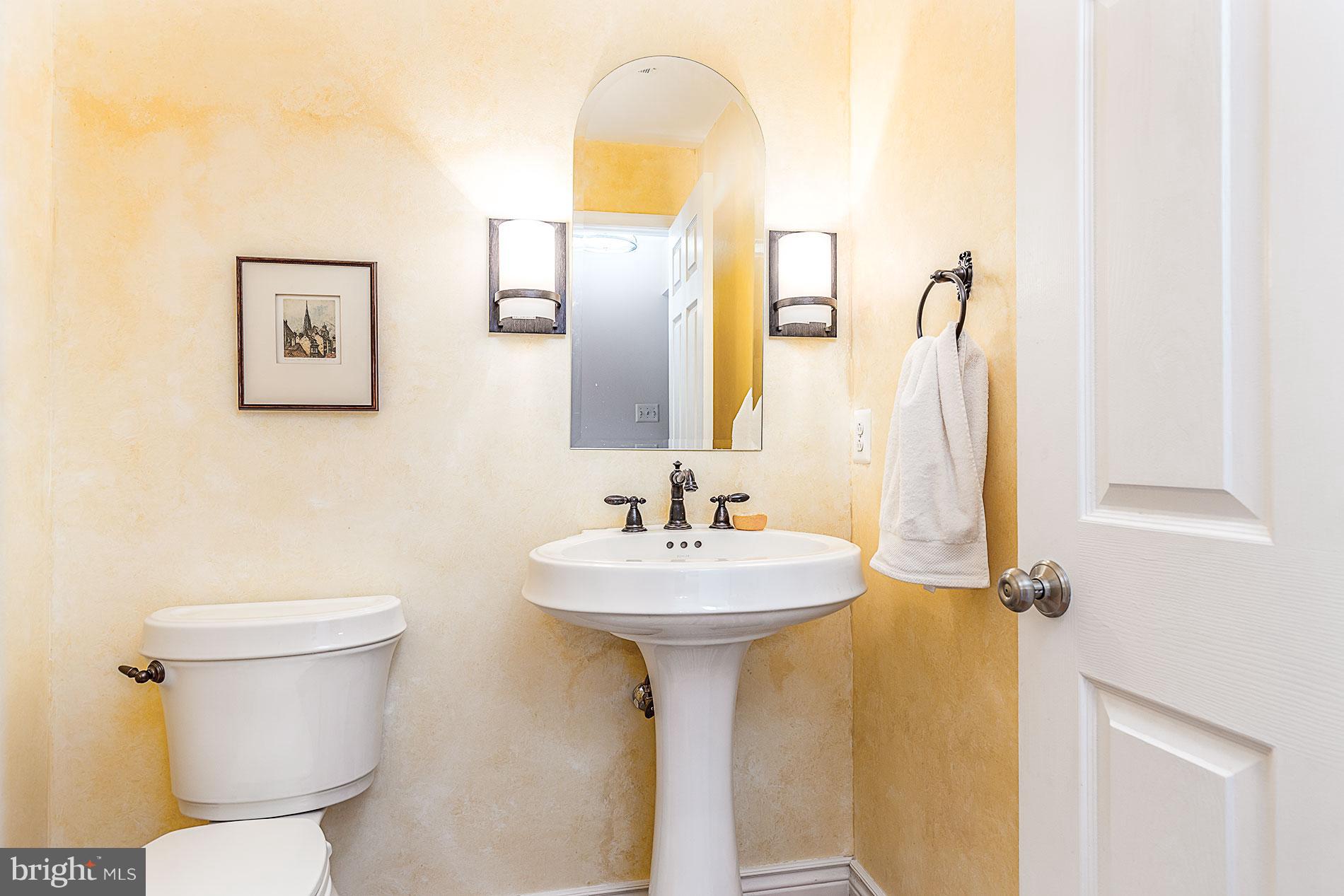 3777 Inverness Road Fairfax, VA 22033 - Photo 12 of 30 Bath
