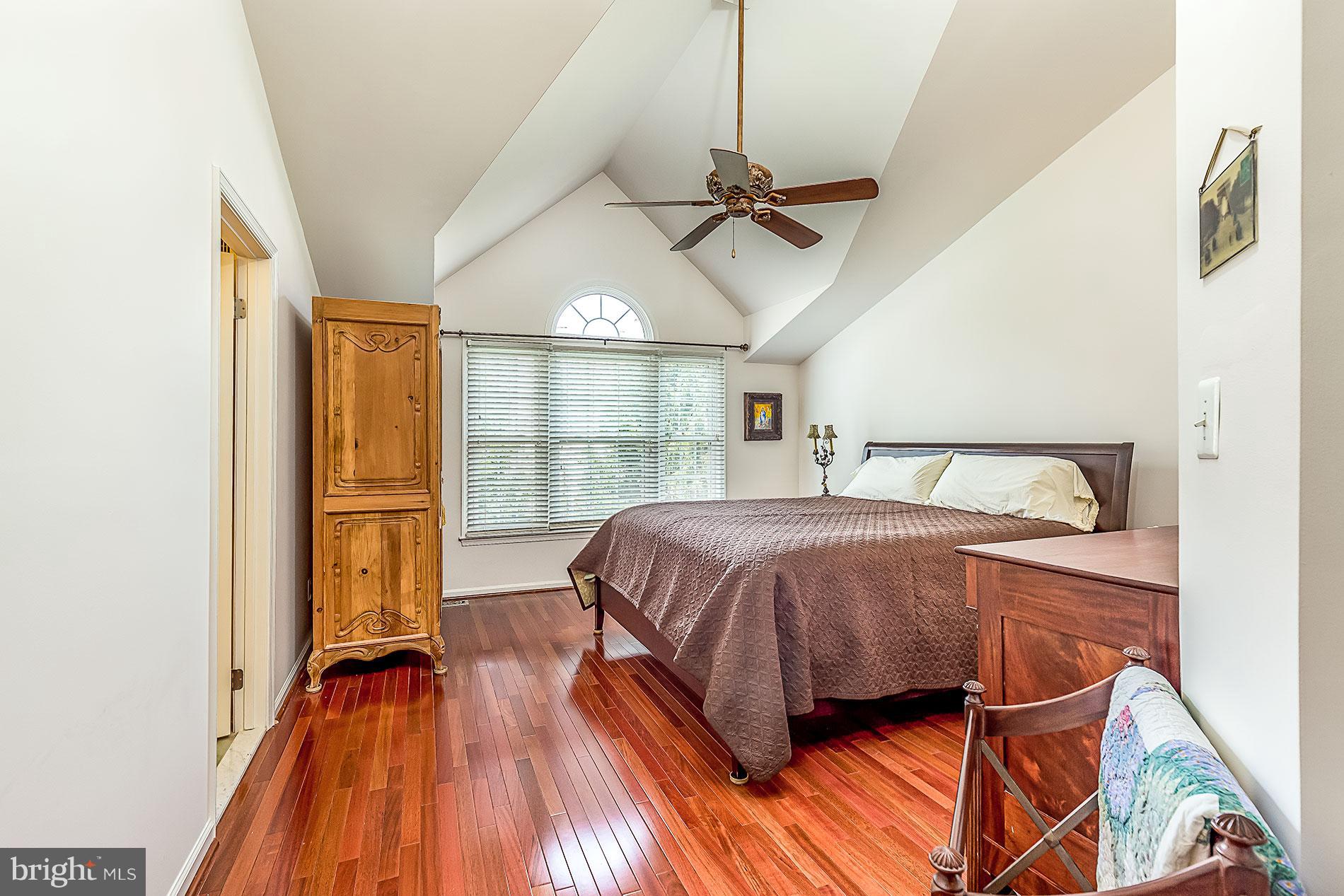 3777 Inverness Road Fairfax, VA 22033 - Photo 14 of 30 Bedroom (Master)