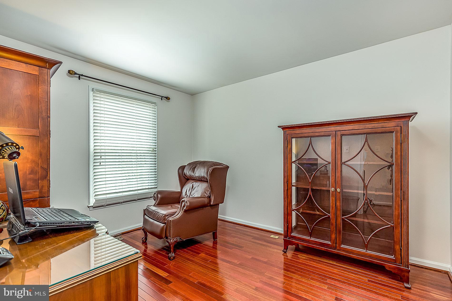 3777 Inverness Road Fairfax, VA 22033 - Photo 20 of 30 Bedroom